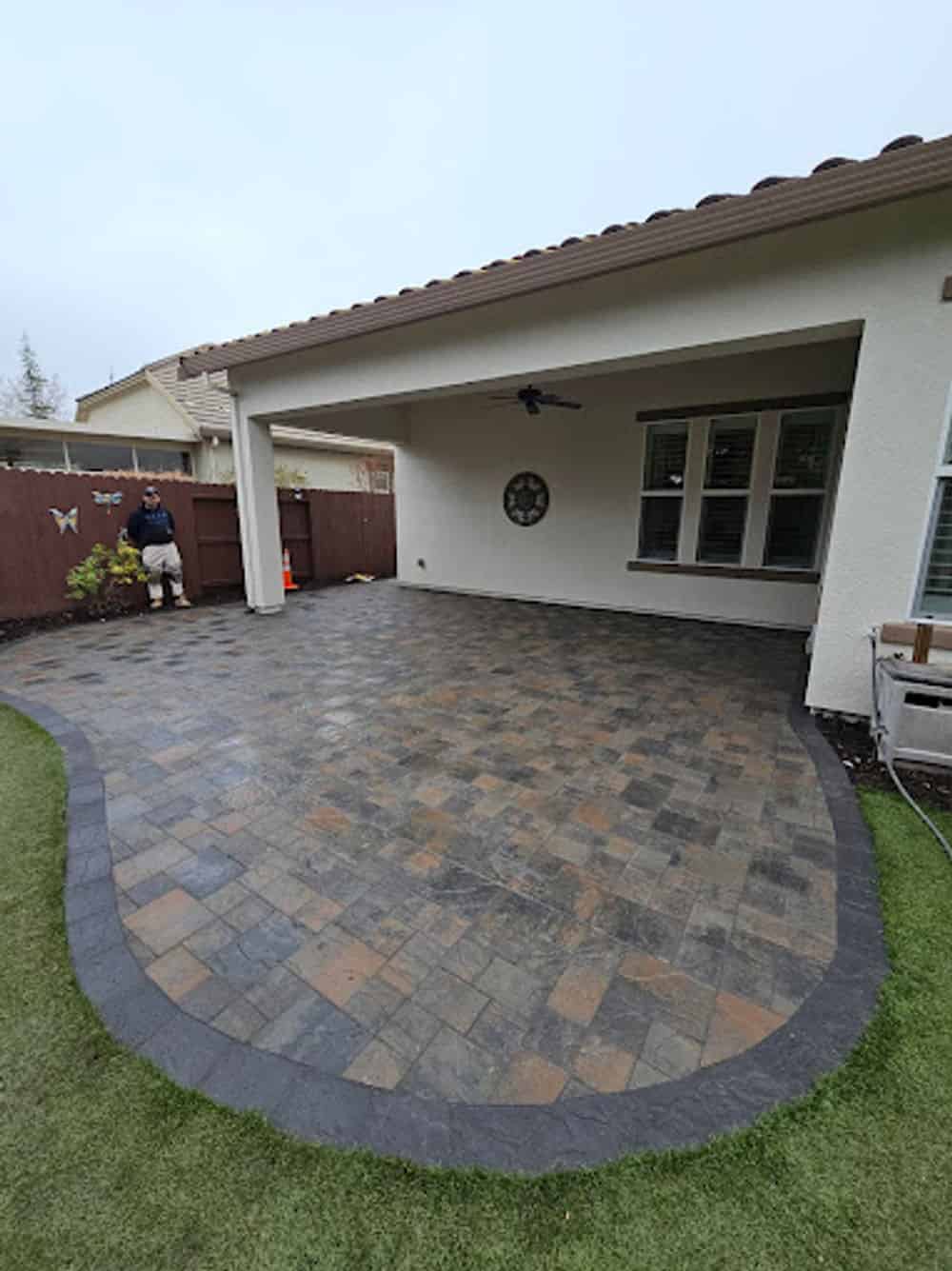 Pavers/Concrete image