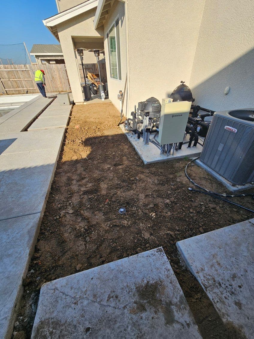 Backyard Transformation with Artificial Grass and Custom Enclosure