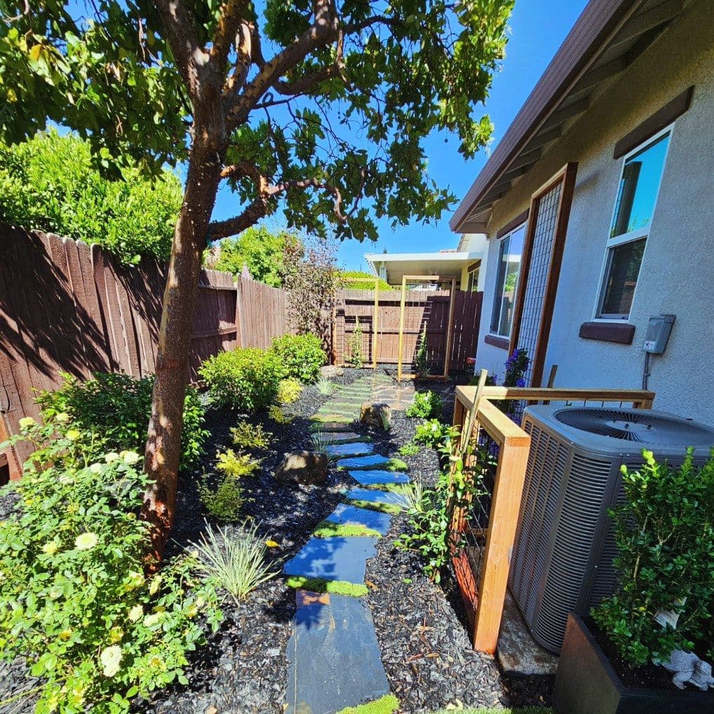 Gallery photos for Backyard Transformation into Garden Oasis: Image #1